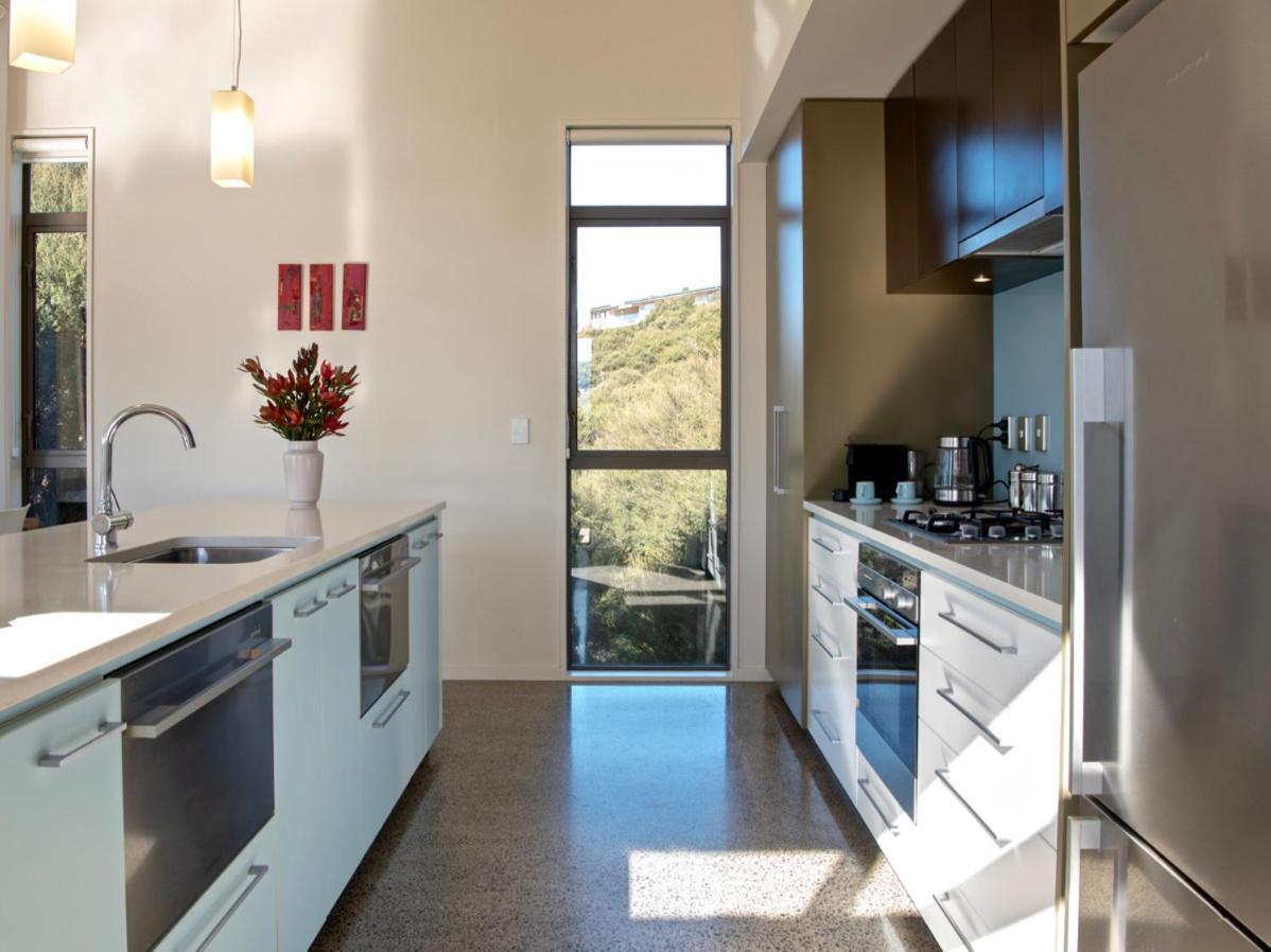 Kotare Point Paradise - Akaroa Holiday Home ภายนอก รูปภาพ